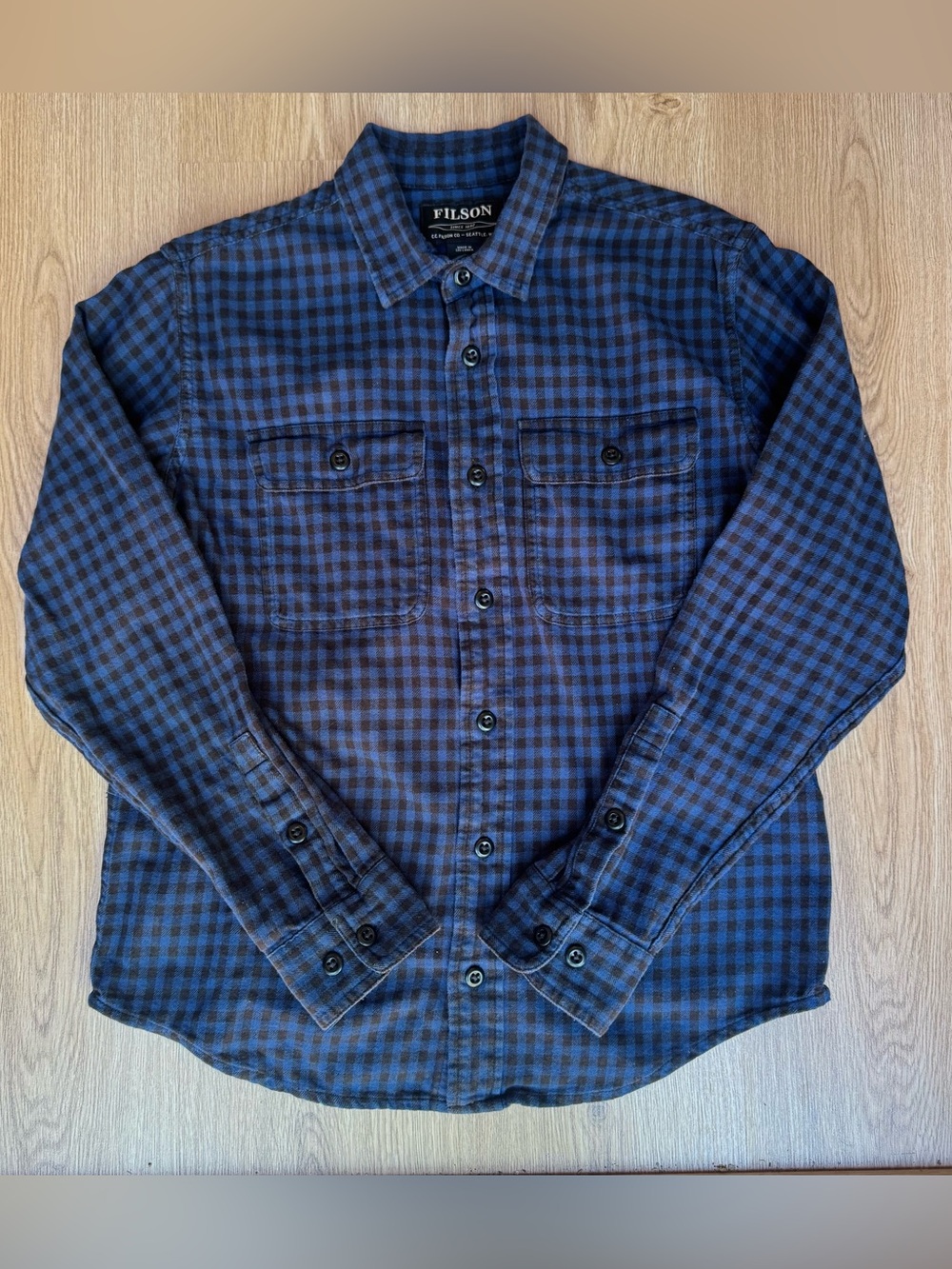 Filson Plaid Button Down Shirt Blue & Black Small